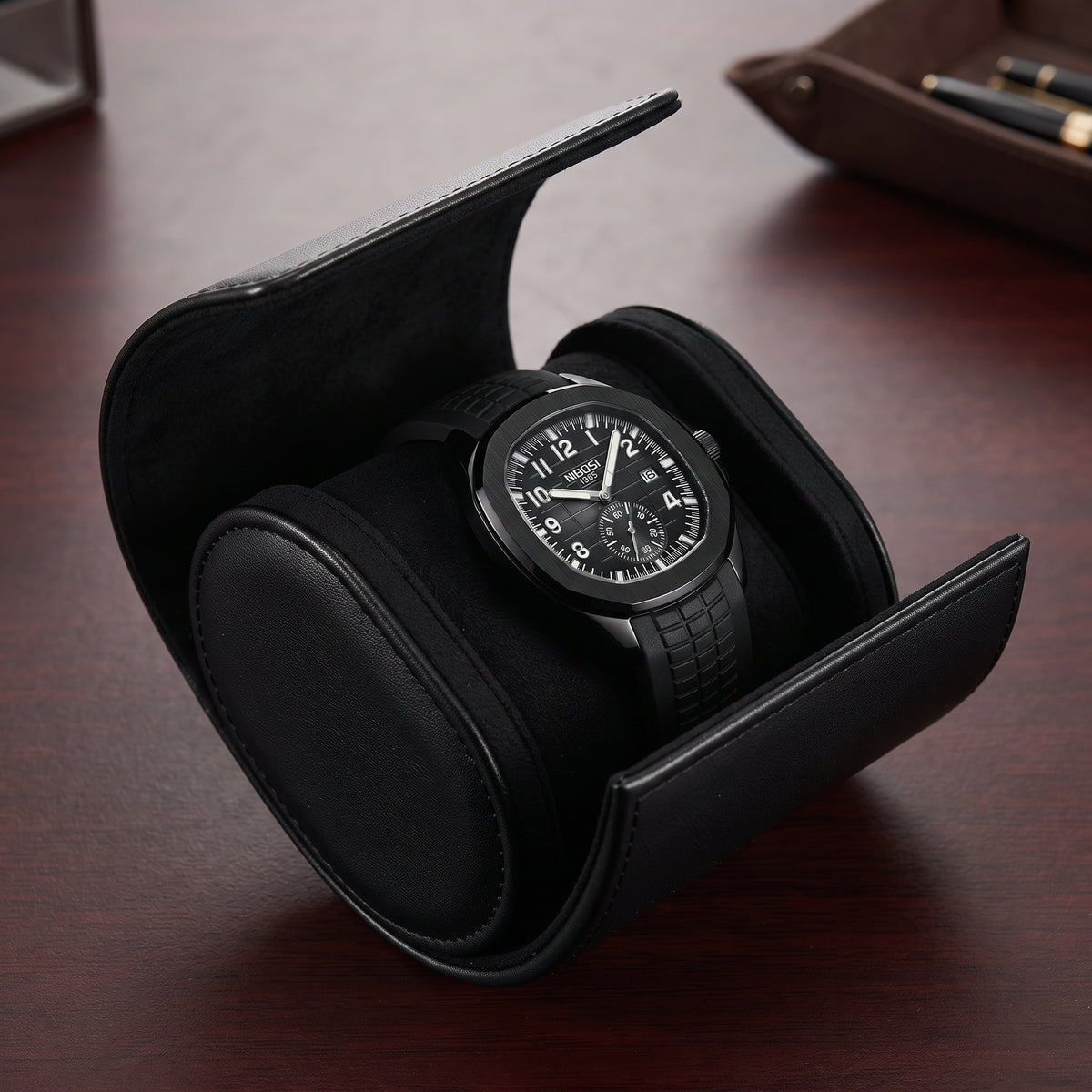 Aquanaut All Black